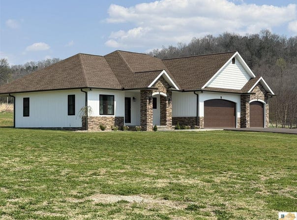 55 Candem Court, Burkesville, KY 42717
