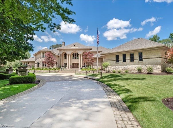 1790 Quaker Lane, Salem, OH 44460