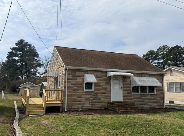 7158 BUNTING RD, CHINCOTEAGUE, VA 23336
