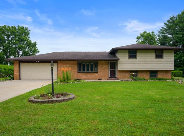 2588 Laddie Court, Anderson, IN 46012