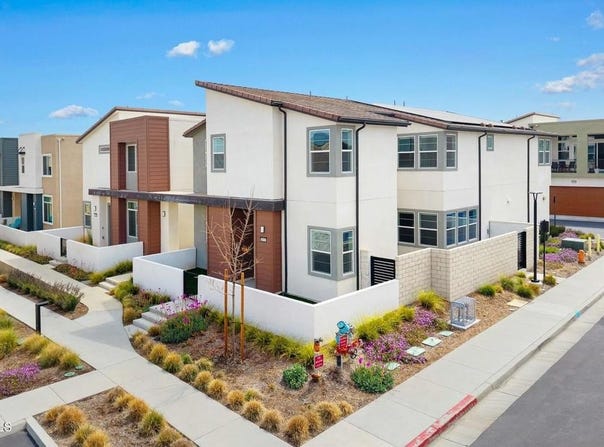 26945 Nature View Place, Valencia, CA 91381