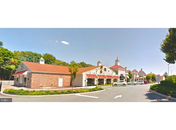 345 W MAIN STREET, LEOLA, PA 17540
