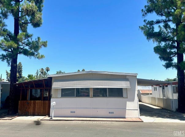 2500 Jewetta Avenue, Bakersfield, CA 93312