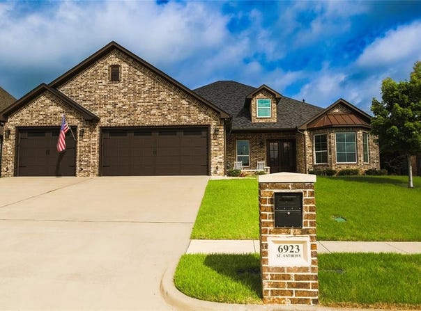 6923 Saint Anthony Drive, Tyler, TX 75703