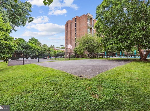 9804 GEORGIA AVENUE, SILVER SPRING, MD 20902