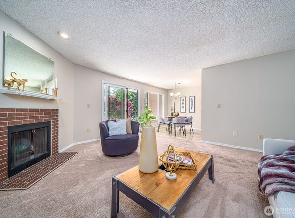 7301 N Skyview Place B201, Tacoma, WA 98406