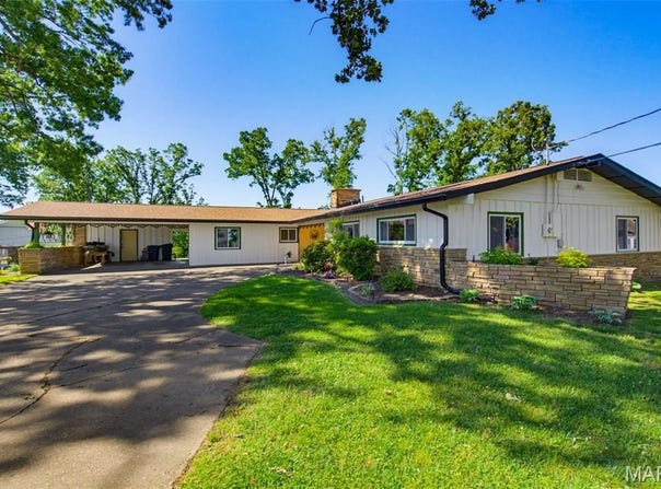 2025 Woodhaven Road, Poplar Bluff, MO 63901