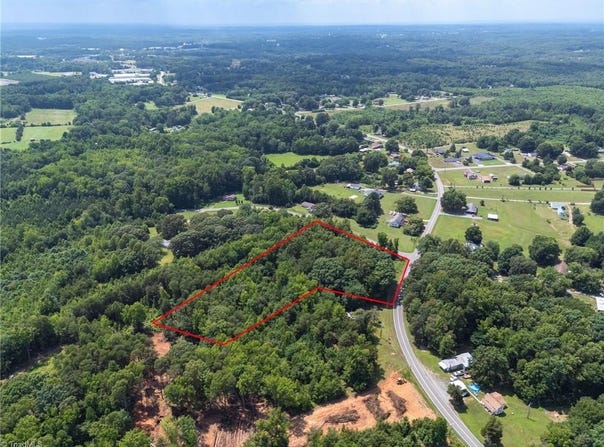 111 Pearson Cemetary Road, Reidsville, NC 27320