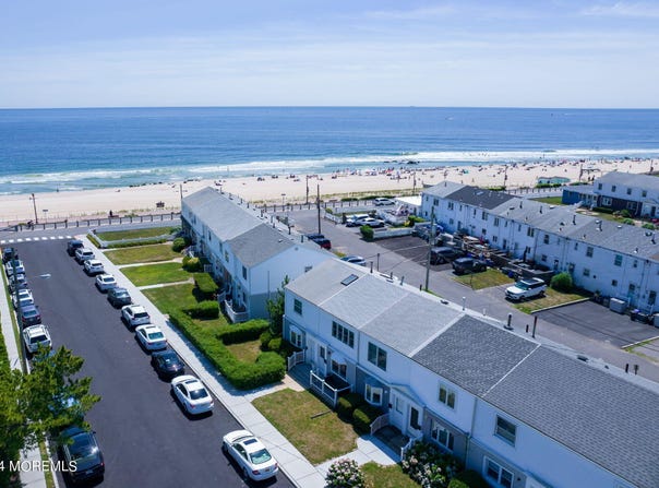 32 Howland Avenue, Long Branch, NJ 07740