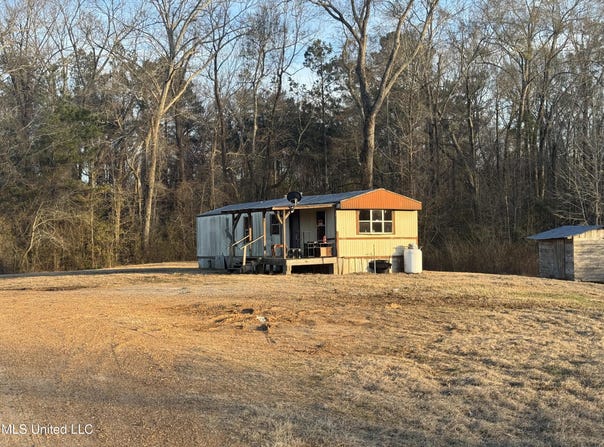 17 Coventry Road, Natchez, MS 39120