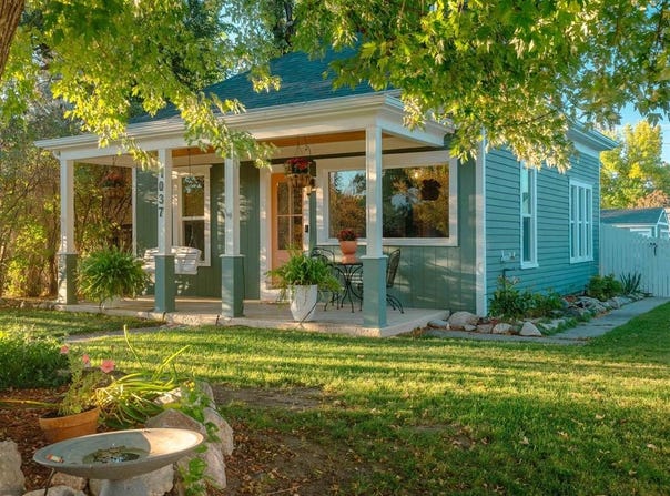 1037 Alger Ave, Cody, WY 82414