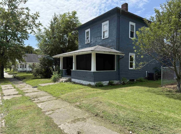 105 N D Street, Marion, IN 46952-6952