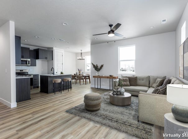 974 E Odyssey St, Kuna, ID 83634