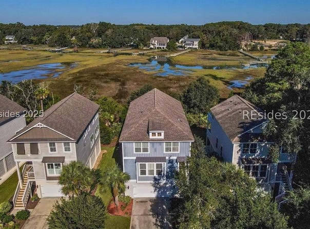 12 Hammock Oaks Circle, Hilton Head Island, SC 29926