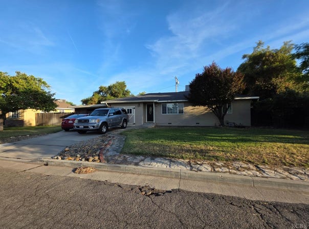 275 Ida Way, Hanford, CA 93230