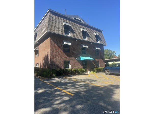 12 Curtis Street, Meriden, CT 06450