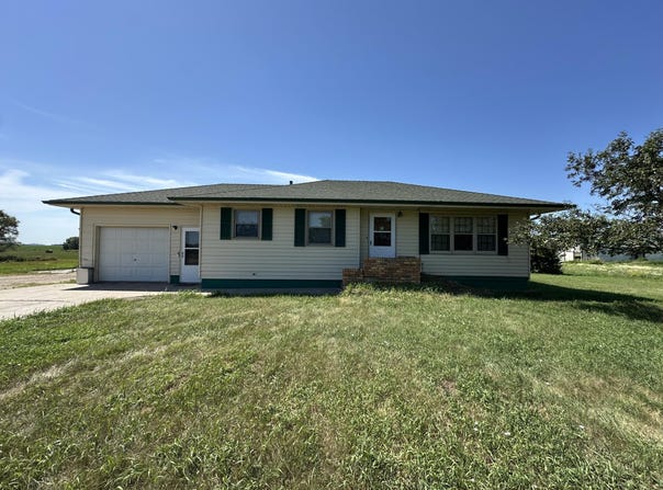 40531 US-14, Huron, SD 57350