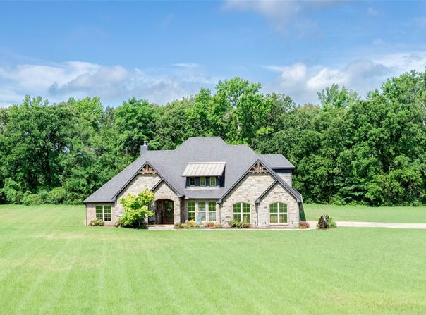 20042 E FM 1716, Tatum, TX 75691