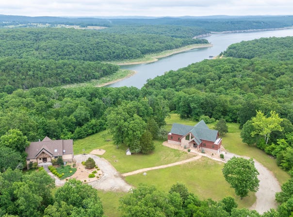 121&125 Kolob Drive, Cedarcreek, MO 65627
