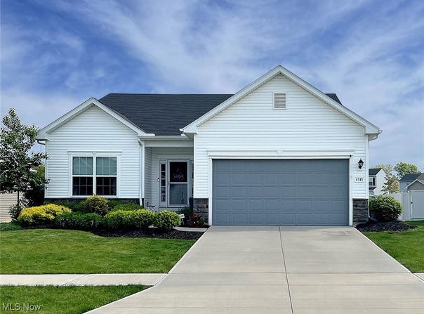 4341 Weathervane, Lorain, OH 44053