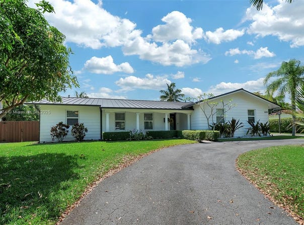16840 SW 87th Ave, Palmetto Bay, FL 33157