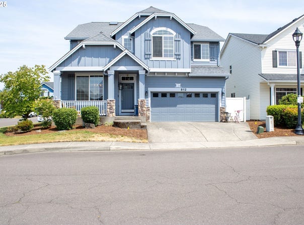 812 N 27TH AVE, Cornelius, OR 97113