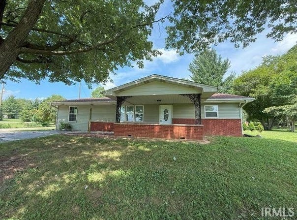 2056 S State Road 37 Road, Mitchell, IN 47446