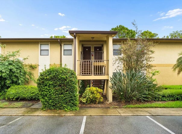 10199 SAILWINDS Boulevard S, LARGO, FL 33773