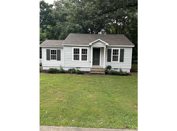 408 PARK St, Covington, TN 38019