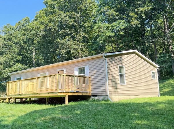 17557 Mckee Hill Road, Frazeysburg, OH 43822