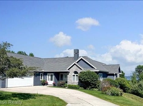 9690 E Walkabout Lane, Traverse City, MI 49684