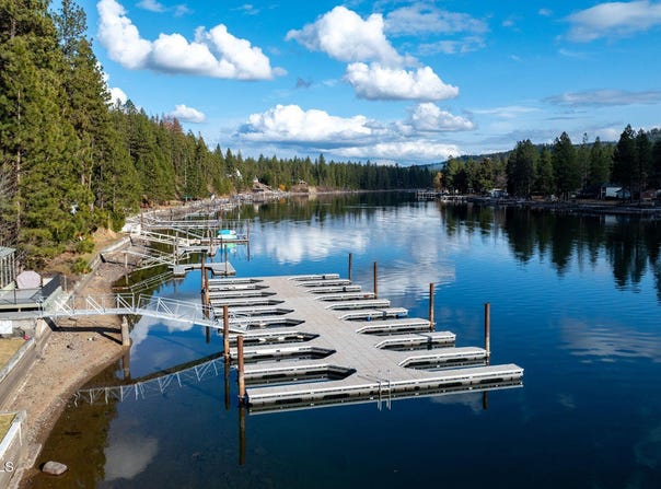 505 S SHORE PINES RD, Post Falls, ID 83854