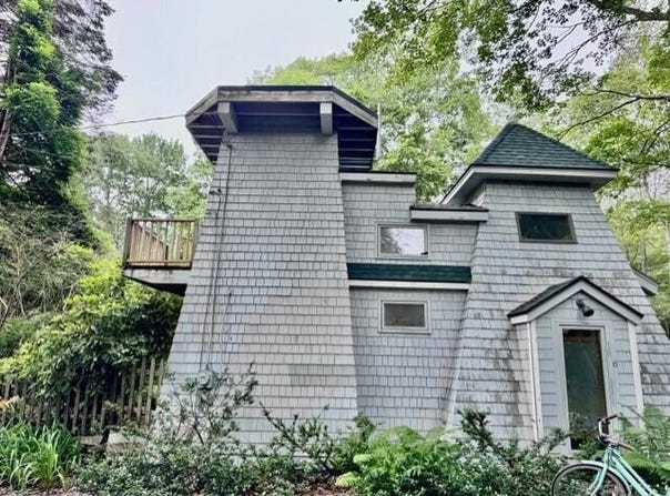 6 Tolman Road, Portland, ME 04108