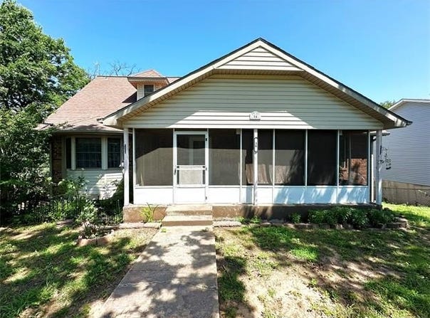 5371 Hilltop, McAlester, OK 74501