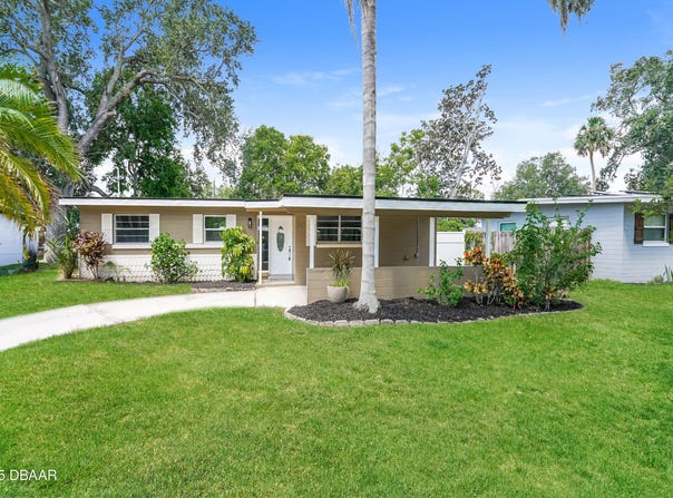 2274 Sherwood Drive, South Daytona, FL 32119