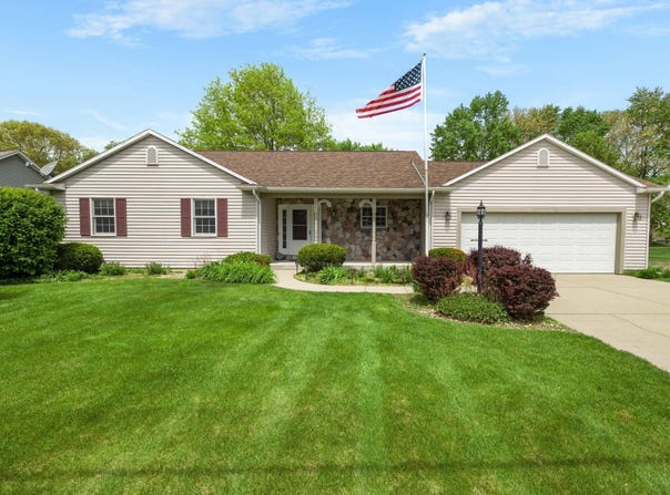 29057 Hemlock Court, Elkhart, IN 46517-8670
