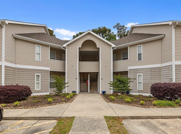 424 Commerce Avenue, Morehead City, NC 28557