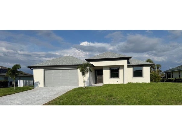 9 BUNKER PLACE, ROTONDA WEST, FL 33947