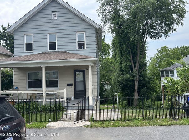 1028 Crown Avenue, Scranton, PA 18505