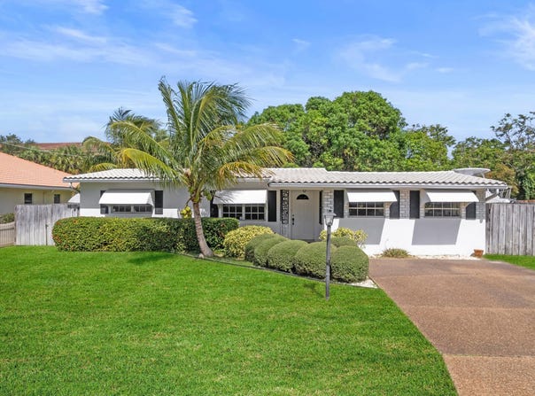 2175 NW 3rd Court, Boca Raton, FL 33431