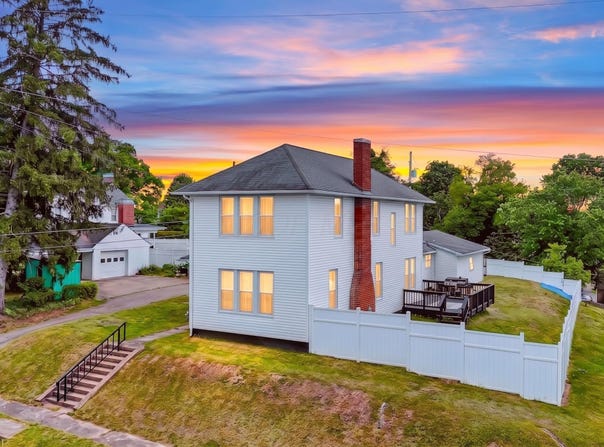 26 High Street, Jackson, OH 45640