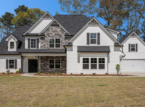 101 BONNIE LYNN LN, Carrollton, GA 30117