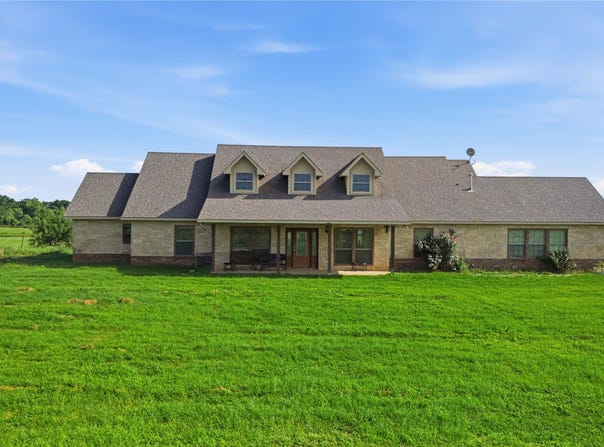 783 County Road 121, Gainesville, TX 76240