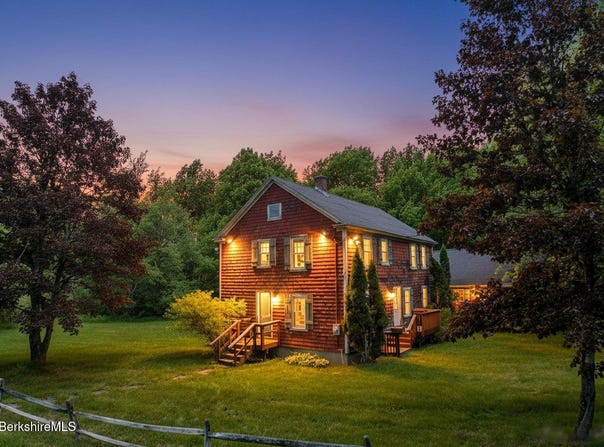 750 Stebbins Rd, Otis, MA 01253