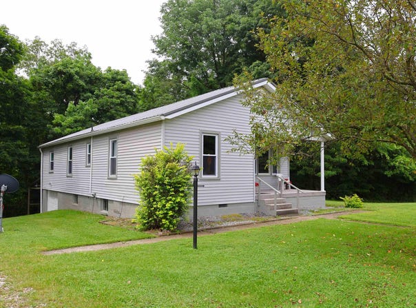 7946 Windom Road, Shoals, IN 47581