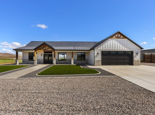 759 E 100 N, Enterprise, UT 84725