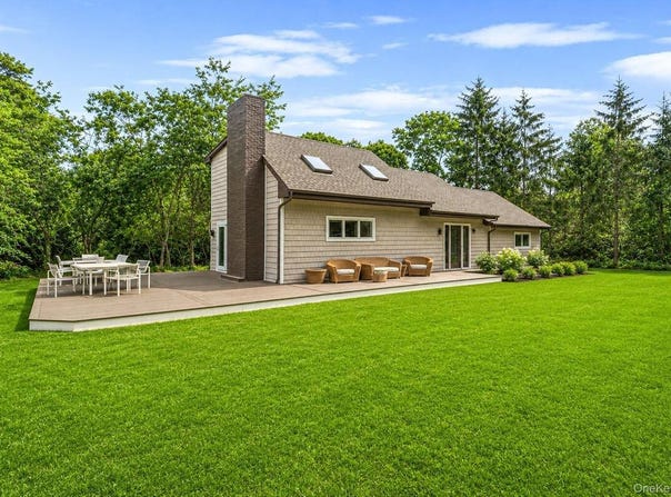 80A Springville Road, Hampton Bays, NY 11946