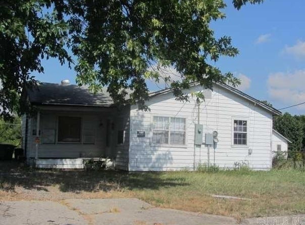 821 N E Street, North Little Rock, AR 72114