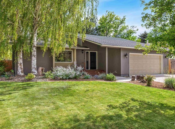2044 Bitterroot Dr., Twin Falls, ID 83301