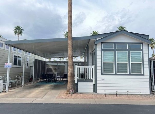 4860 E. Main St., Mesa, AZ 85205